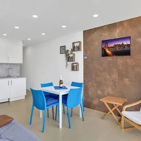Studio In Torres Del Sol Griffin Near The Beach Arona (Tenerife) Exterior foto